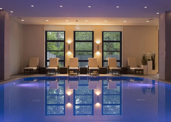Hotels mit Pool in Bonn – Entspannung und Erholung garantiert!