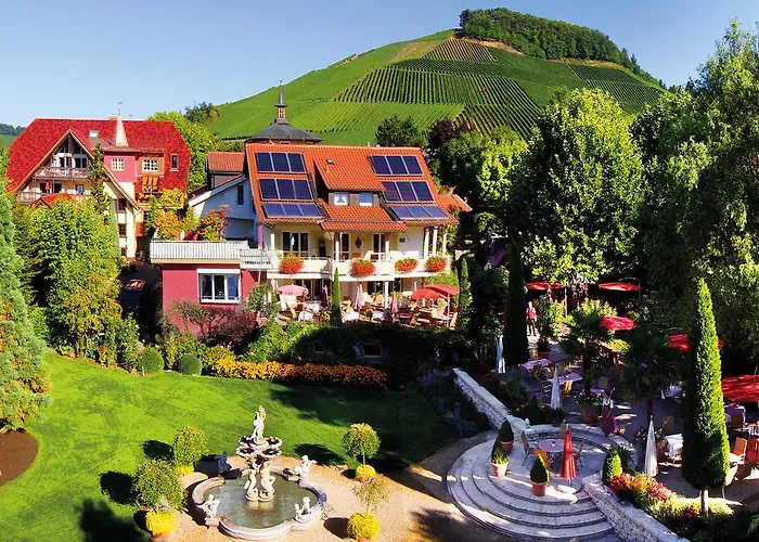 Willkommen im Hotel Ritter Durbach Oldtimer: Komfortable Unterkunft in Durbach