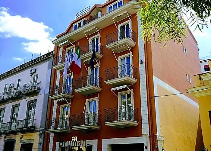 Lussuosi Hotel a Caserta con Vasca Idromassaggio