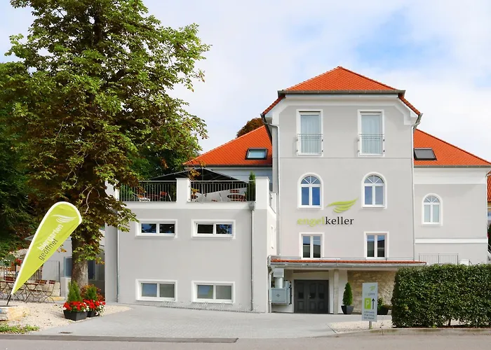 Hotel Restaurant zu den Drei Kronen Donauwörth - Unterkunft und Kulinarik genießen